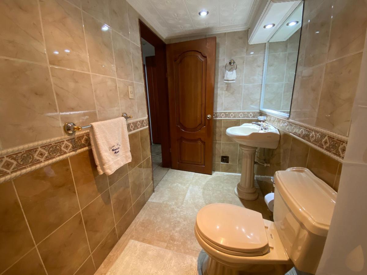 Santa Ana Luxury Rentals Hotel โบโกตา ภายนอก รูปภาพ