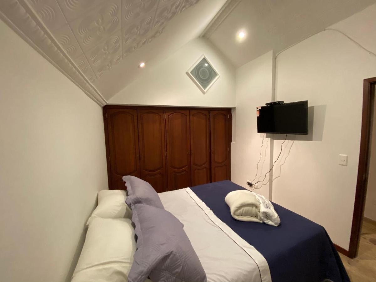 Santa Ana Luxury Rentals Hotel โบโกตา ภายนอก รูปภาพ